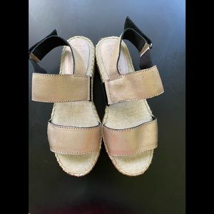 Splendid strappy sandals. Size 7 1/2  worn twice